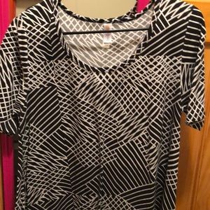 LuLaRoe Perfect T